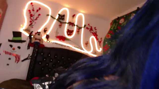 pussytight pervert online show from 3, 1, 2025