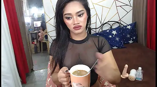 WildTsYhannaUncut online show from 16, 2, 2025