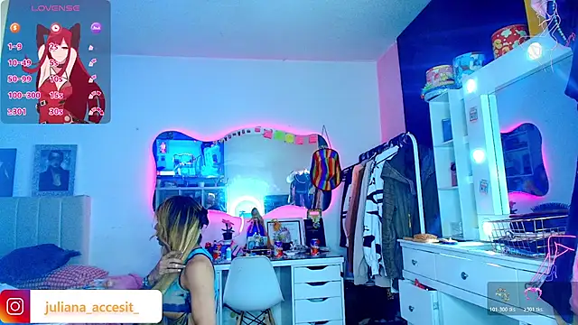 Snapshot of caroline_cossei chatting on 29, 4, 2026 caroline cossei online show from 29, 4, 2026