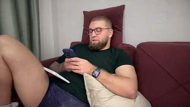 Bear bear  online show from 9, 2, 2025