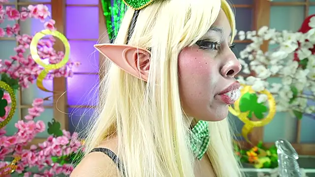 Snapshot of miss__maria chatting on 17, 3, 2025 miss maria online show from 17, 3, 2025