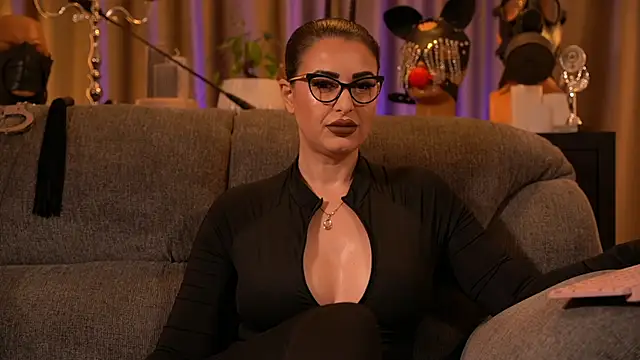 kelly kent online show from 17, 11, 2025