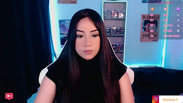 Snapshot of Emmy_Ruiz chatting on 4, 1, 2025 Emmy Ruiz online show from 4, 1, 2025