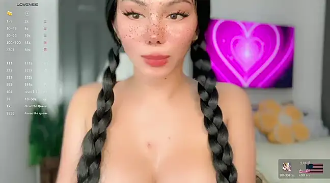 Snapshot of sassy_olivia chatting on 28, 2, 2025 sassy olivia online show from 28, 2, 2025