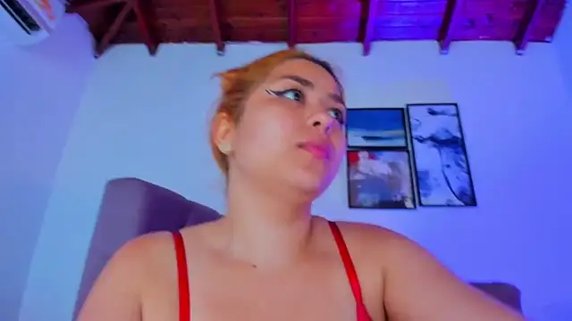 Snapshot of Gretta_Queen chatting on 15, 3, 2025 Gretta Queen online show from 15, 3, 2025