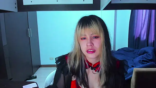 Akane-Mou online show from 11, 1, 2025