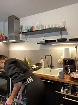 spottyyy online show from 14, 1, 2025