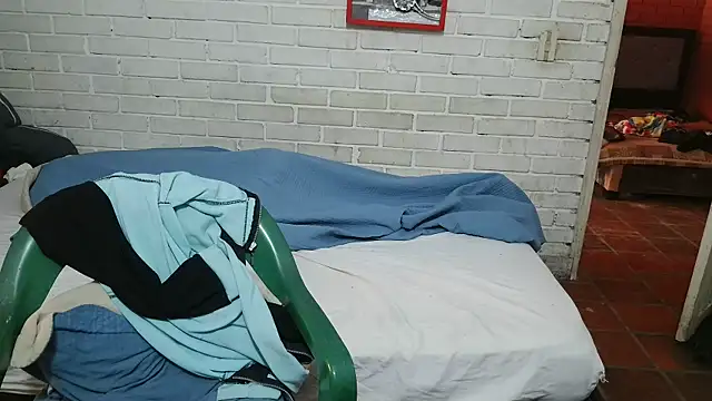 valeriaswang Lucas online show from 9, 1, 2026