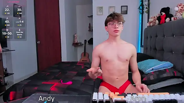 Snapshot of andybxby chatting on 5, 10, 2025 andybxby online show from 5, 10, 2025