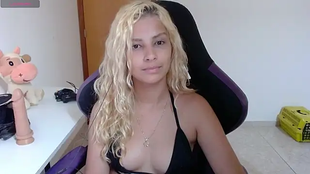 jujubinhahot online show from 25, 1, 2025