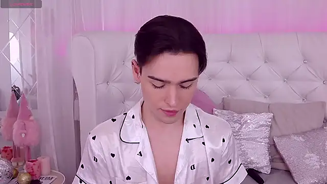 Snapshot of RobbyCharming chatting on 3, 1, 2025 RobbyCharming online show from 3, 1, 2025