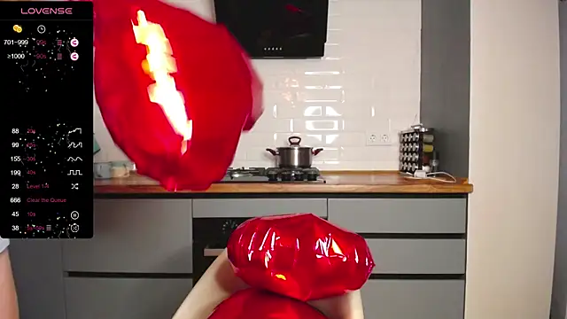 Snapshot of BubbbleGumm chatting on 12, 2, 2025 BubbbleGumm online show from 12, 2, 2025