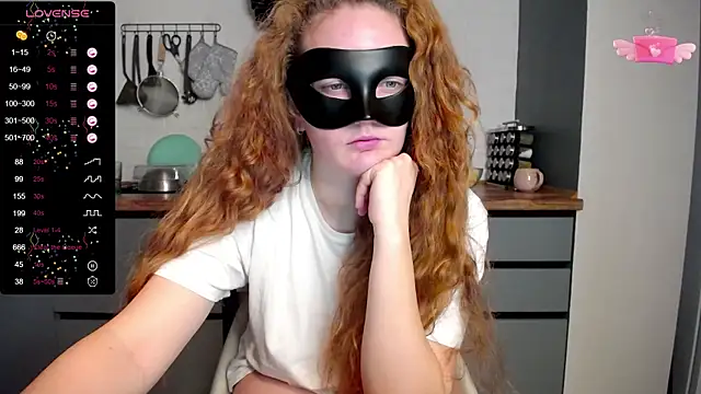Snapshot of BubbbleGumm chatting on 19, 2, 2025 BubbbleGumm online show from 19, 2, 2025