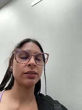 charlotte stevenss  online show from 13, 1, 2025