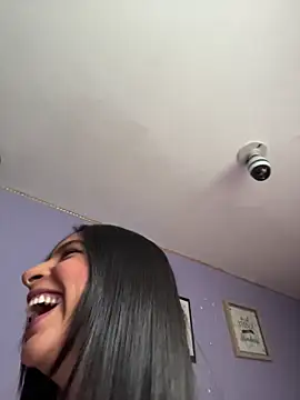 charlotte stevenss  online show from 13, 10, 2025