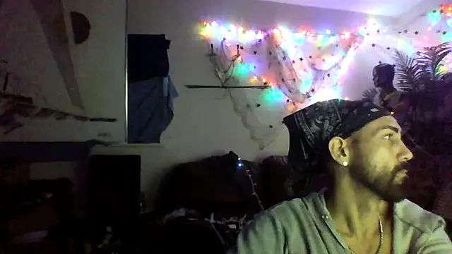 ItalianPapiDripDrip online show from 2, 1, 2025