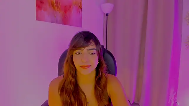 Snapshot of MariamRivera_ chatting on 12, 2, 2026 MariamRivera online show from 12, 2, 2026