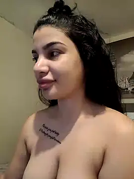 Snapshot of Samira30 chatting on 12, 12, 2024 Samira30 online show from 12, 12, 2024