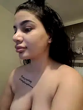 Snapshot of Samira30 chatting on 19, 12, 2024 Samira30 online show from 19, 12, 2024
