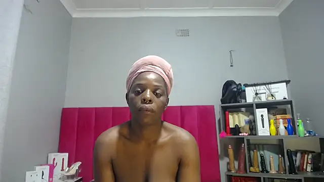 Shaniko89 online show from 6, 11, 2025