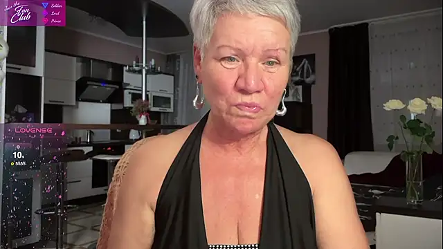 Snapshot of roxana_brooks chatting on 27, 1, 2025 roxana brooks online show from 27, 1, 2025