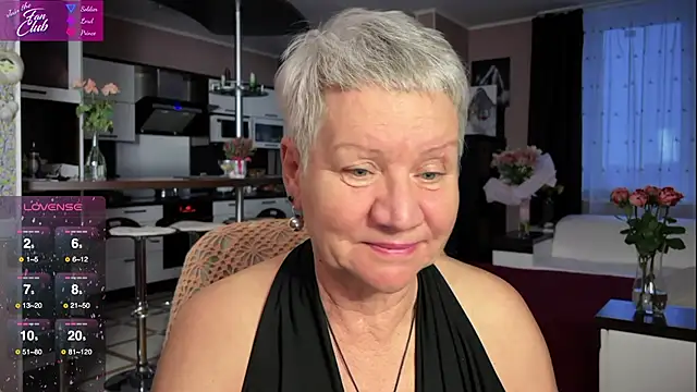 Snapshot of roxana_brooks chatting on 22, 2, 2025 roxana brooks online show from 22, 2, 2025