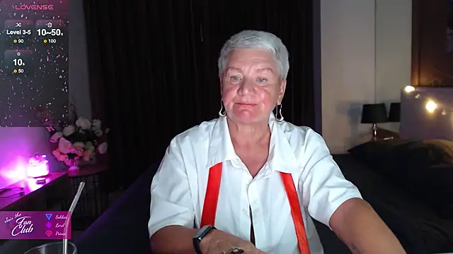 Snapshot of roxana_brooks chatting on 17, 1, 2026 roxana brooks online show from 17, 1, 2026