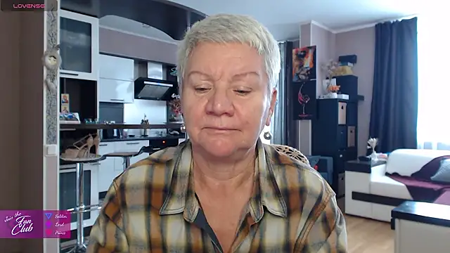 Snapshot of roxana_brooks chatting on 10, 2, 2026 roxana brooks online show from 10, 2, 2026