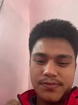 Hullax online show from 3, 3, 2026