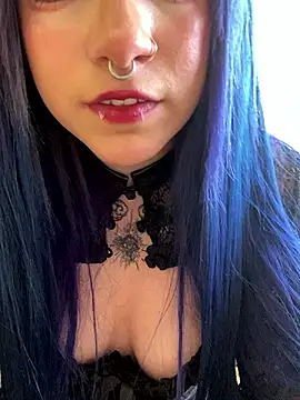 Lucygothic online show from 25, 2, 2025