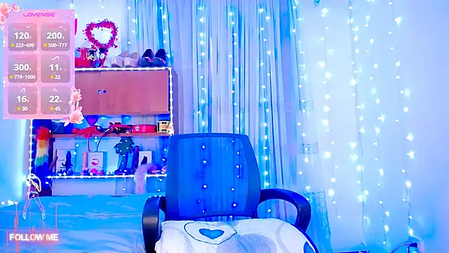 Aleexx    online show from 2, 2, 2025