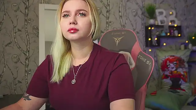 Snapshot of Moon_Valkyrie chatting on 26, 2, 2026 Moon Valkyrie online show from 26, 2, 2026