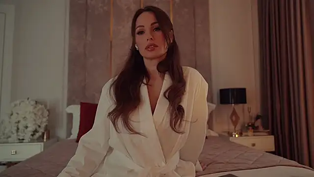 MilaDYstarlight online show from 5, 4, 2026