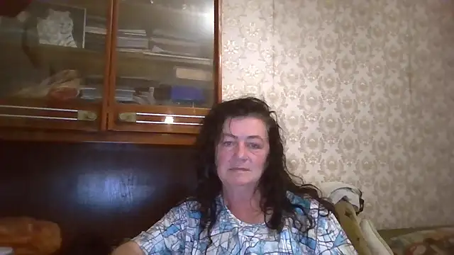 GypsiQueen2 online show from 24, 9, 2025