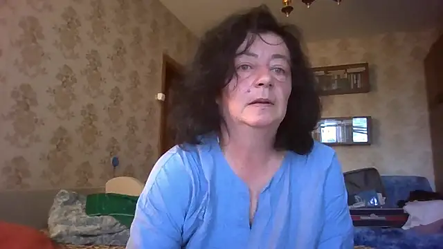 GypsiQueen2 online show from 8, 7, 2026