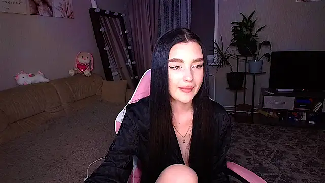   Malika   online show from 31, 10, 2025