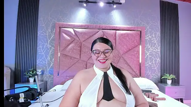 Amanda-Cruz online show from 28, 3, 2026