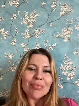 Lovers  Annn online show from 28, 11, 2025