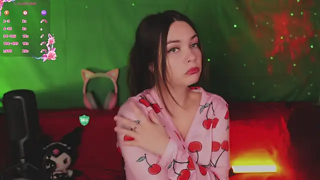 Snapshot of How2Meow chatting on 21, 9, 2025 How2Meow online show from 21, 9, 2025