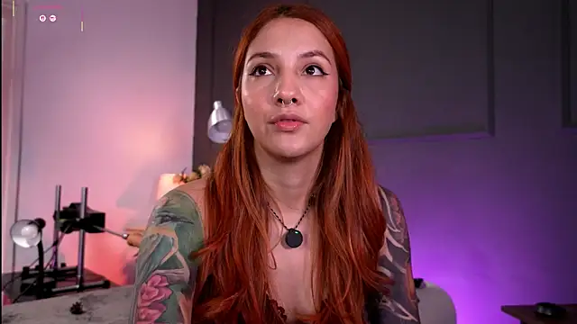 Snapshot of RedJasmine_ chatting on 28, 4, 2026 RedJasmine online show from 28, 4, 2026
