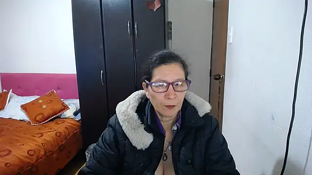Snapshot of latin49 chatting on 11, 7, 2026 latin49 online show from 11, 7, 2026