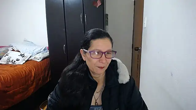 Snapshot of latin49 chatting on 14, 7, 2026 latin49 online show from 14, 7, 2026
