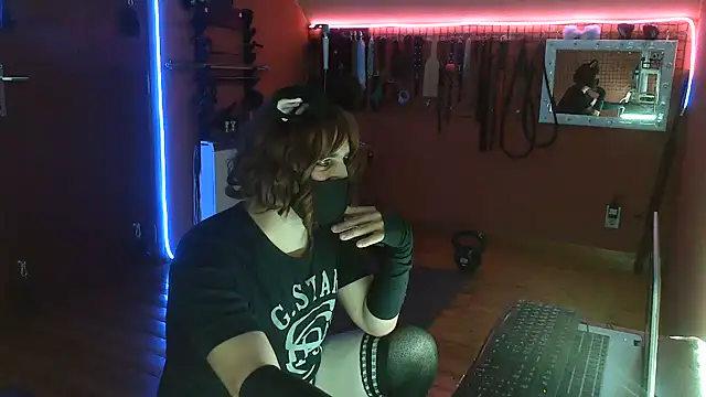 Snapshot of Ginny-the-bdsm-nympho chatting on 7, 6, 2026 Ginny-the-bdsm-nympho online show from 7, 6, 2026