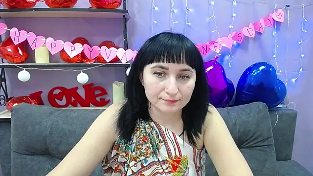 NinaFlawlees online show from 15, 2, 2025