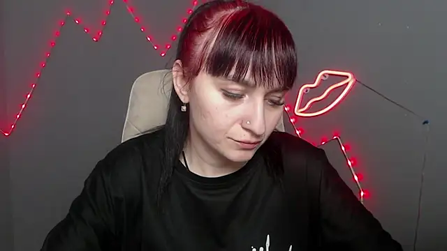 NinaFlawlees online show from 7, 3, 2026