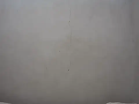Snapshot of Aalexandrea chatting on 21, 12, 2025 Aalexandrea online show from 21, 12, 2025