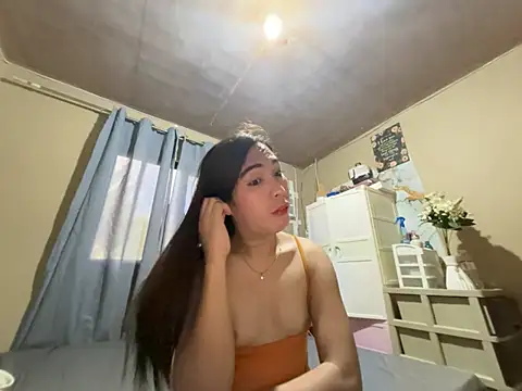 Snapshot of Msyensmith chatting on 22, 7, 2026 Msyensmith online show from 22, 7, 2026