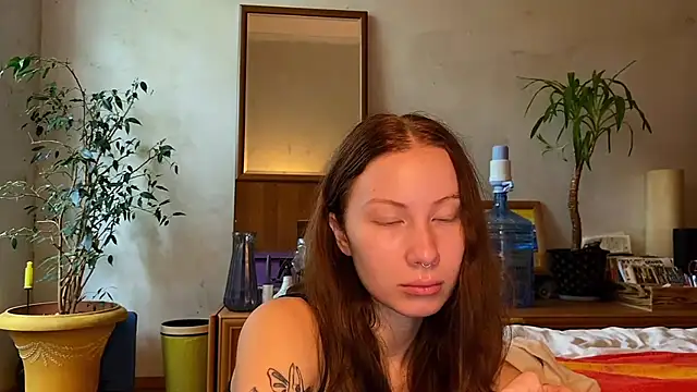 elfess online show from 26, 9, 2025