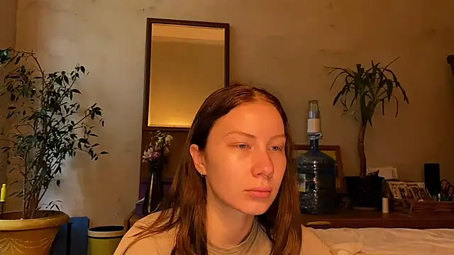 elfess online show from 4, 10, 2025