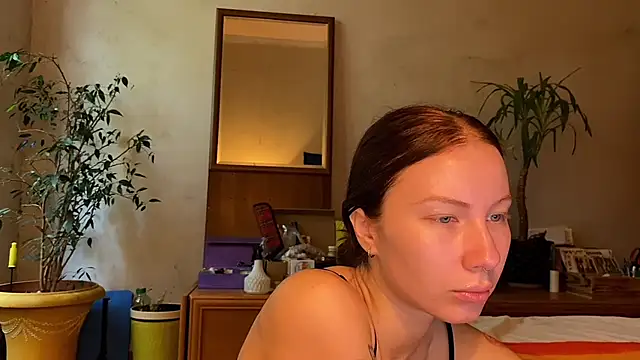 elfess online show from 6, 10, 2025